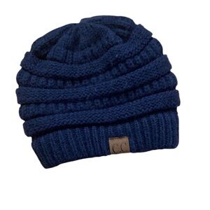 C.C. Exclusives Navy Fleece Lined Beanie EUC